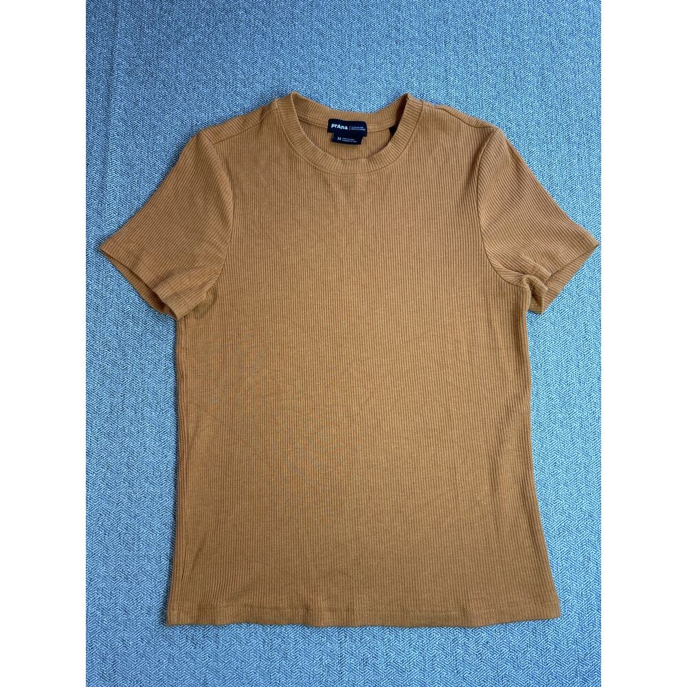 PrAna Sz M Mustard Gold Ribbed Tee Shirt Top Spring Minimalistic